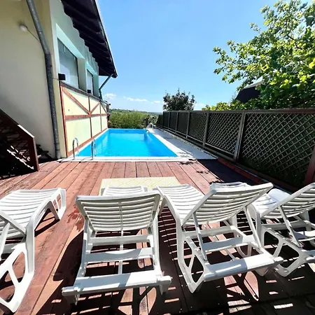 La Hacienda Belgrade Διαμέρισμα *